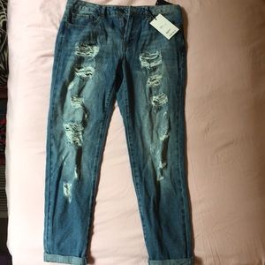 Boyfriend Ripped Jeans Forever 21